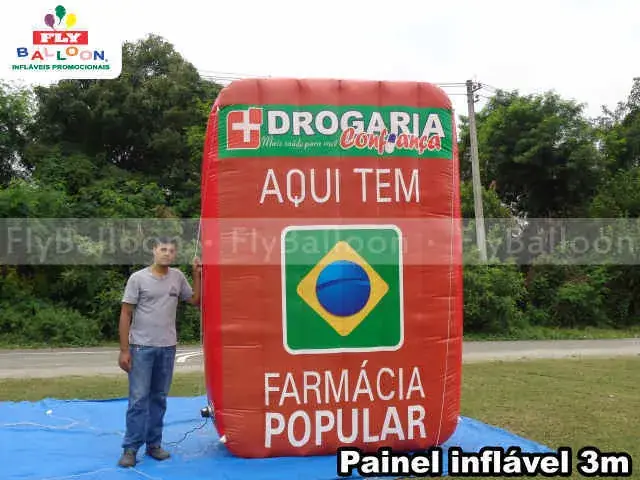Painel inflável promocional Drogaria Confiança, 3 m